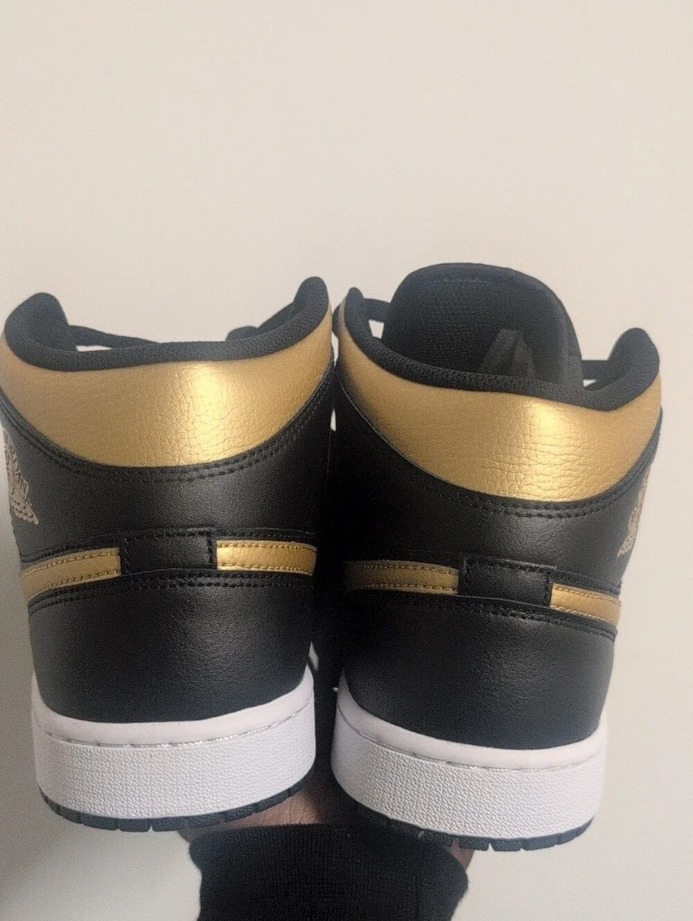 Jordan 1 Mid Black Metallic Gold Men's - DQ8426-071 - Size 10 NWOB